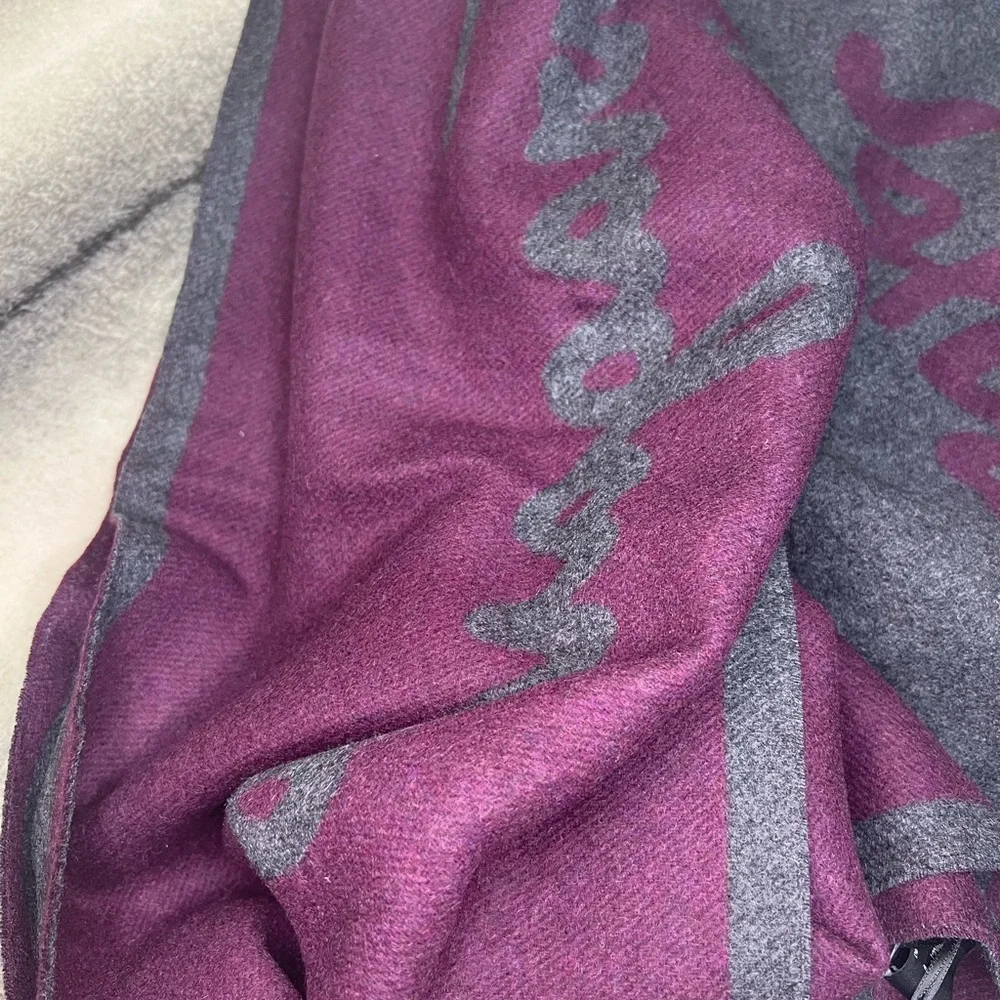 Salvatore Ferragamo 1927 Charcoal Burgundy Logo Mens Scarf